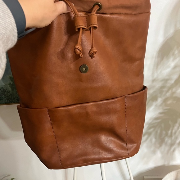 Universal Thread Faux Leather Backpack - Picture 5 of 6